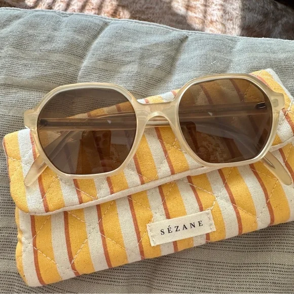 Sezane Rita sunglasses beige acetate frame - Picture 2 of 5